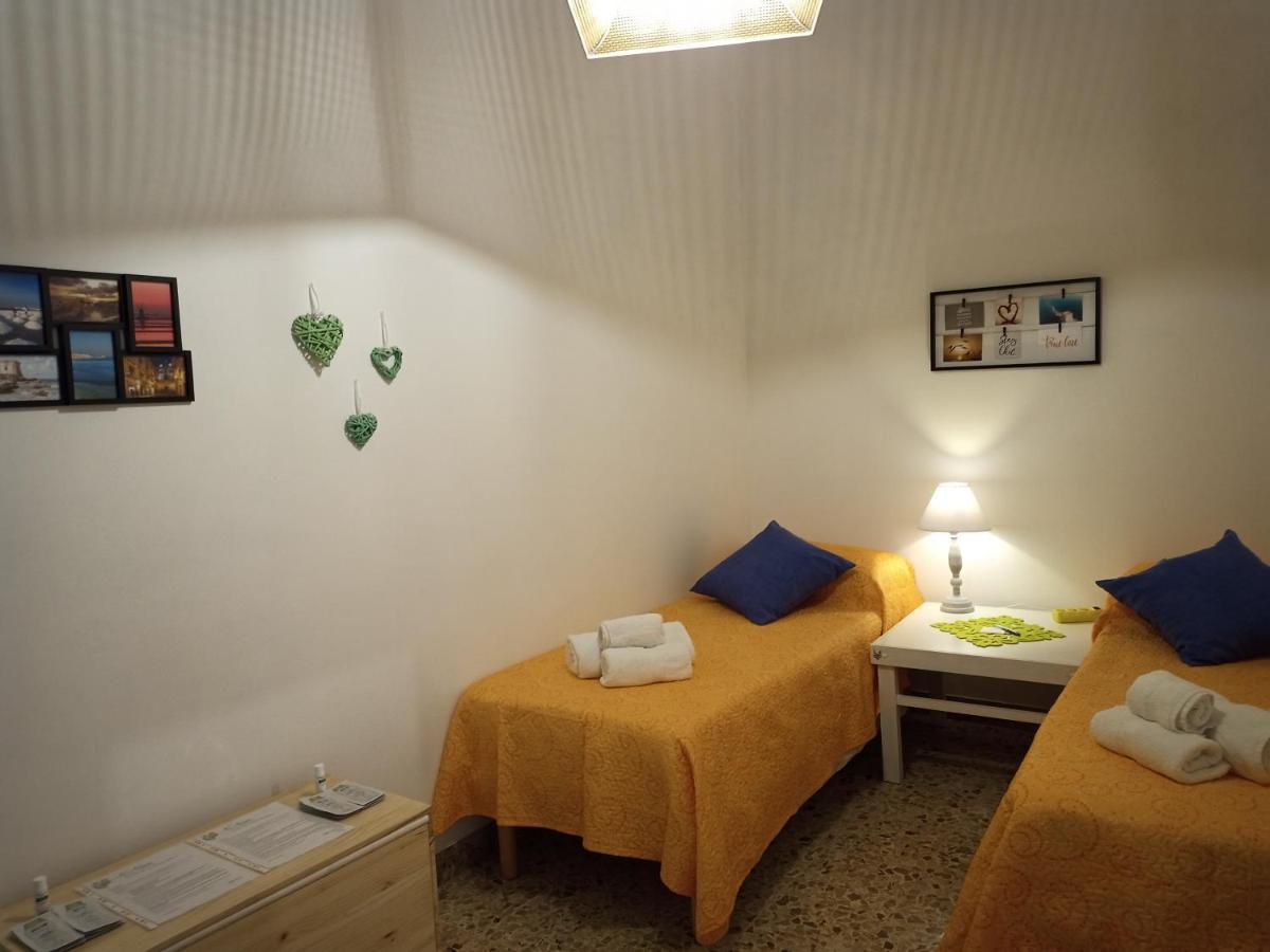 Casa Vacanze Ni Nuccia Trapani Extérieur photo